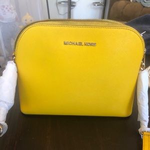 MICHAEL KORS CROSSBODY